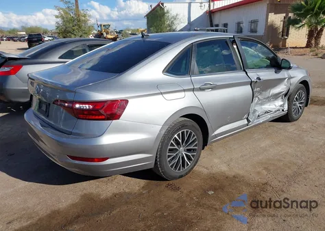 2021 Volkswagen Jetta 1.4T R-Line/1.4T S/1.4T Se from USA, damaged, VIN 3VWC57BU3MM061155